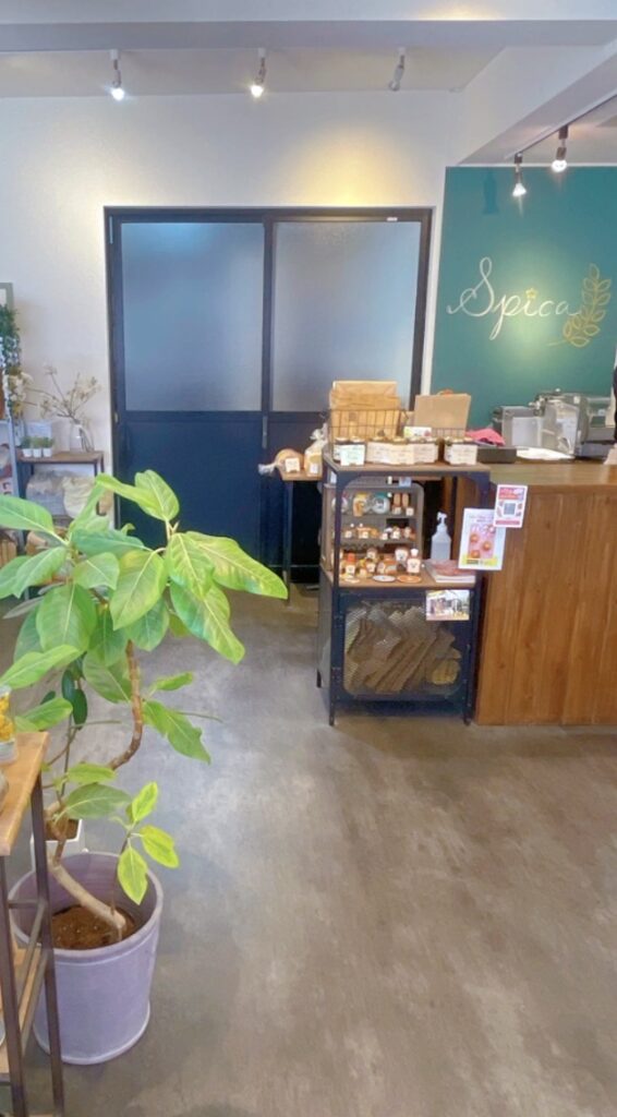 岡山 店舗リフォーム事例｜ベーカリーSPICA（スピカ）様店内の様子・内装デザイン