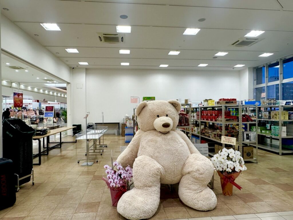 倉敷市 店舗リフォーム完成後 コストコ再販店内装